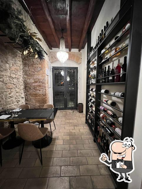 Gli esterni di il Tinello