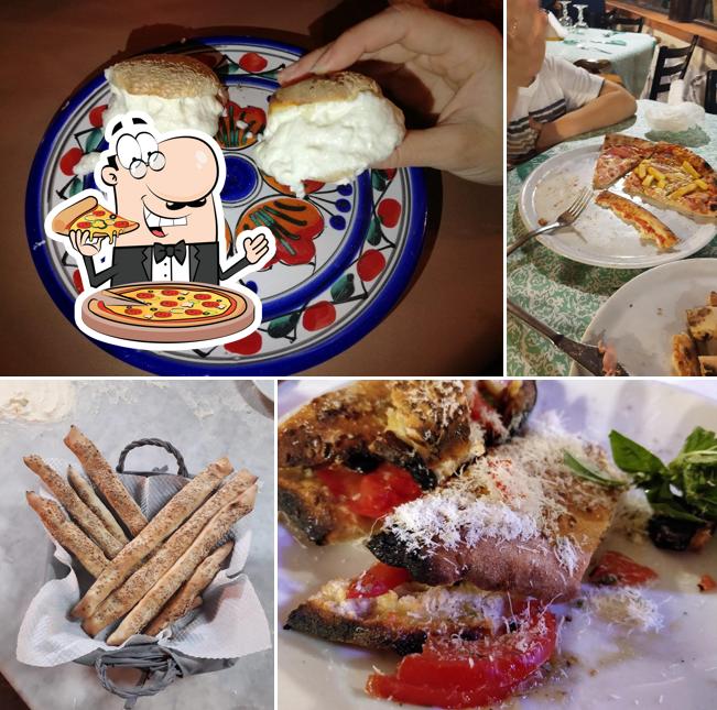 A Pizzeria Giabal, puoi goderti una bella pizza