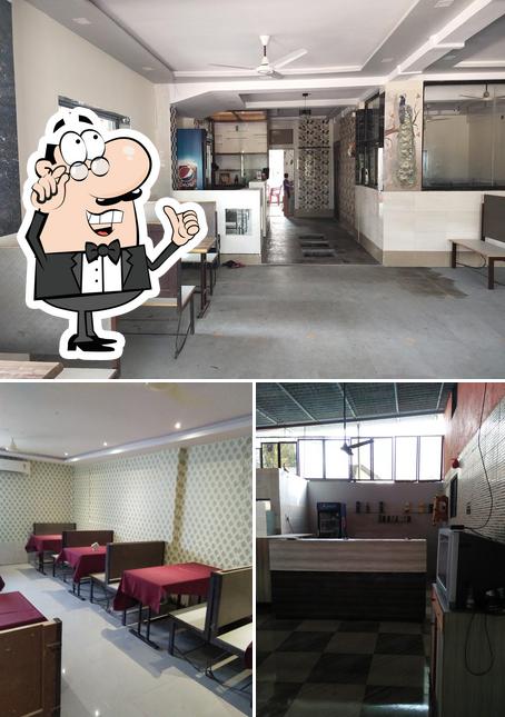 The interior of HOTEL SHAILESH Family restaurant