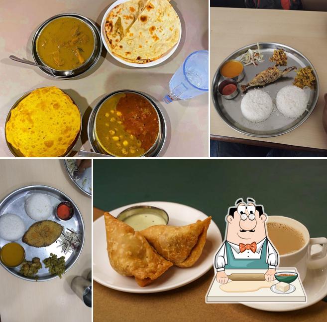 Samosa at Bhosle Cafeteria Veg & Non - Veg