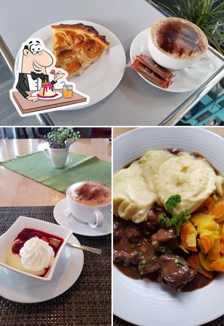 ds'Bistro Dorfmärit offre un'ampia varietà di dessert