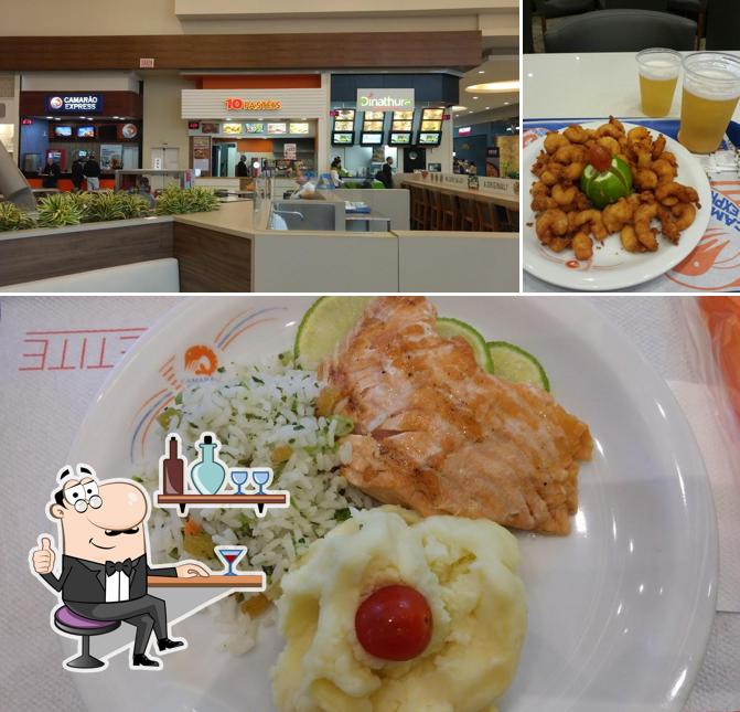 O interior do Camarão Express