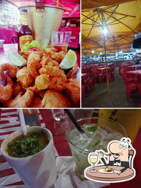 Comida em Restaurante Barrica's