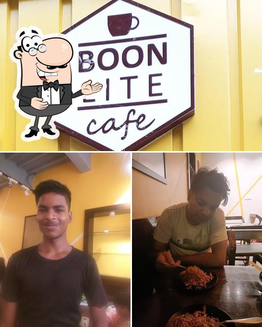 Here's a picture of BOON LITE CAFE