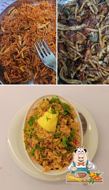Spaghetti bolognese at Bahuchar Bhajipav (Manekchok Wala)