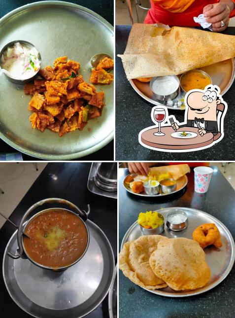 Food at Hotel Sre Aryas