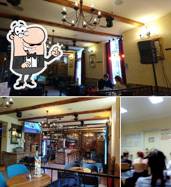 Dai un'occhiata agli interni di Caffe-Night Bar Cris