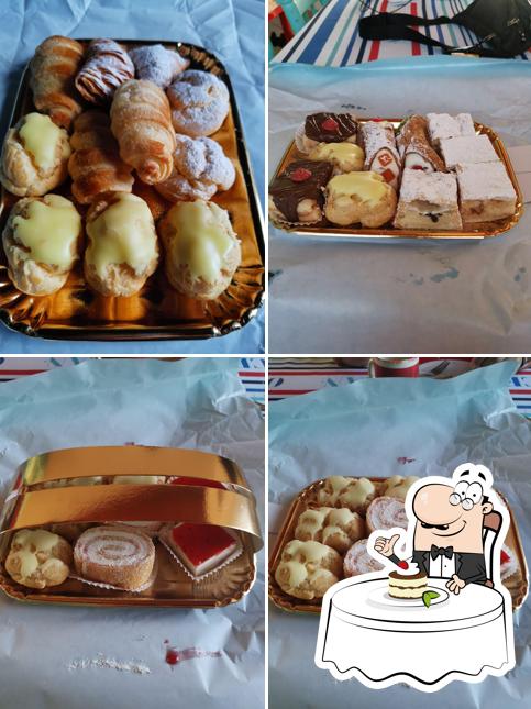 Caffetteria Anna propone un'ampia selezione di dessert