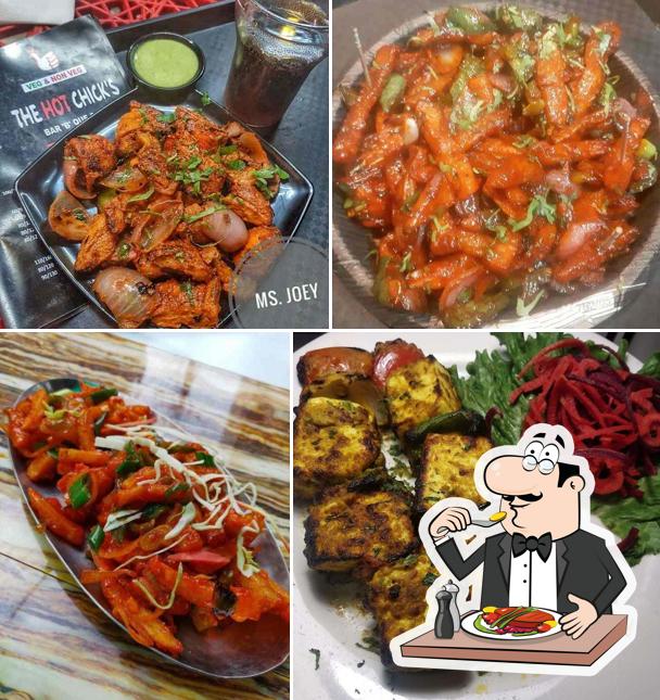 Food at The Hot Chick's