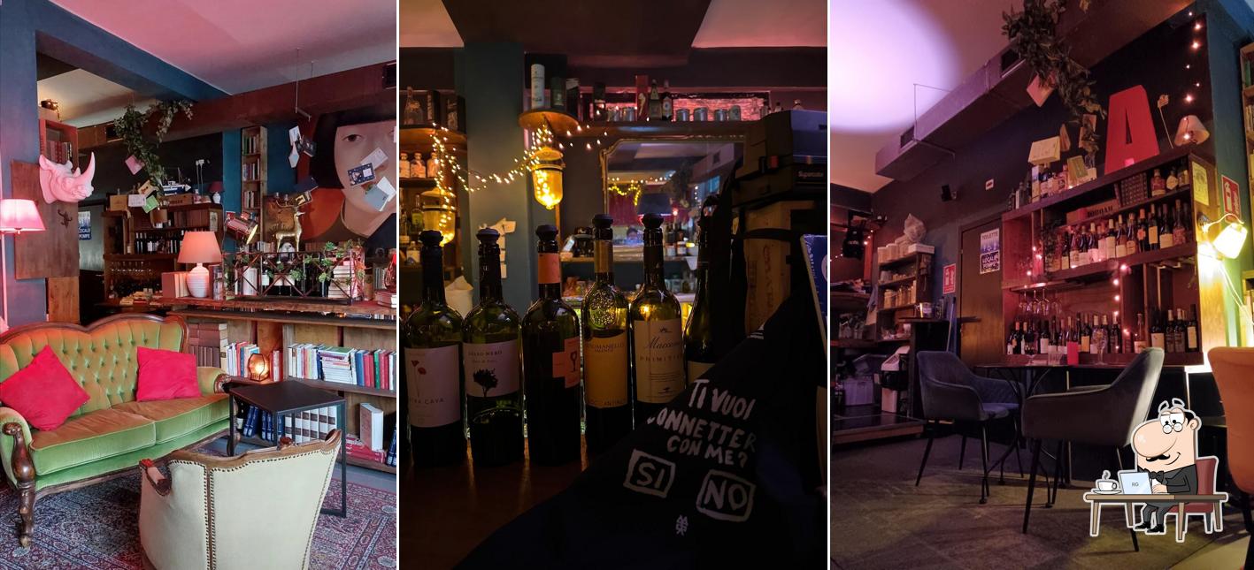 Dai un'occhiata agli interni di PULP - La Libreria dei Cuori Infranti