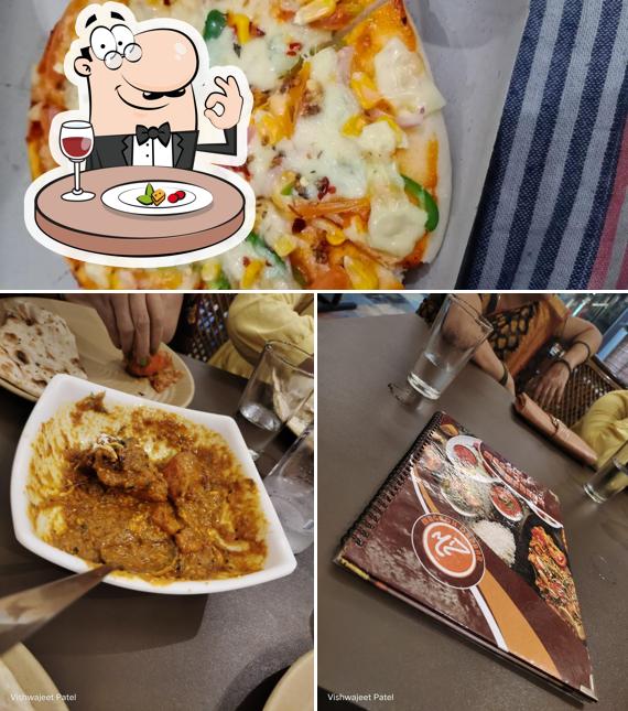 Food at Magadh Darbar