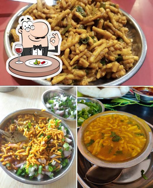 Food at Shree Jay Ranchhod Sev-Usal