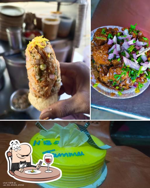 Food at Shree Lakshmi Narasimha Swami chats corner