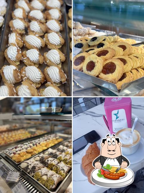 Platti al Bar Pasticceria Gelateria Trisciani