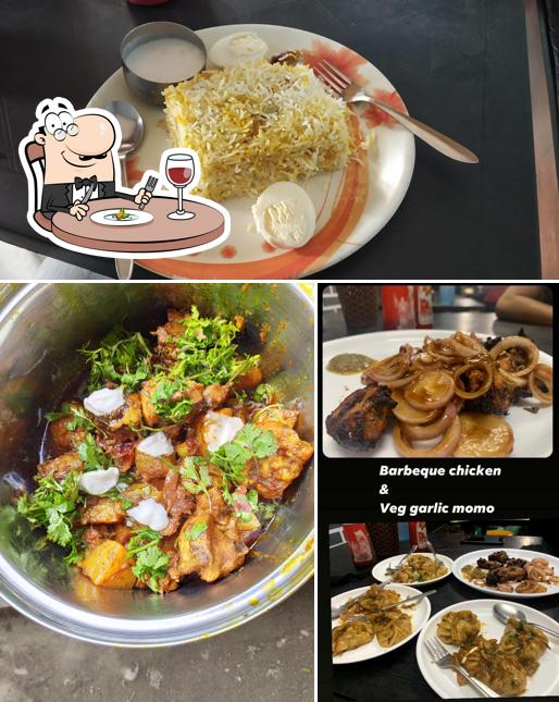 Food at Hangout Fast Food