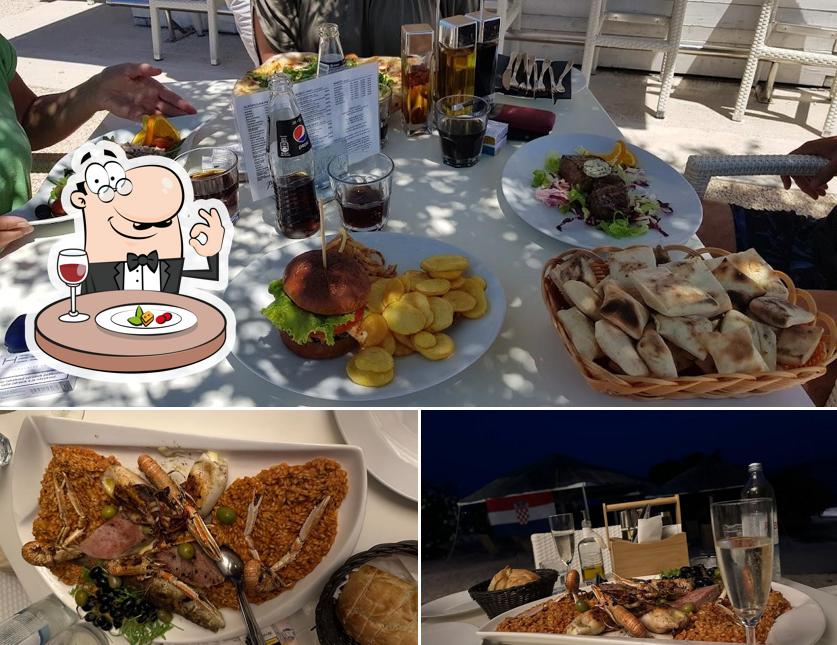 Cibo al Restoran Barbati