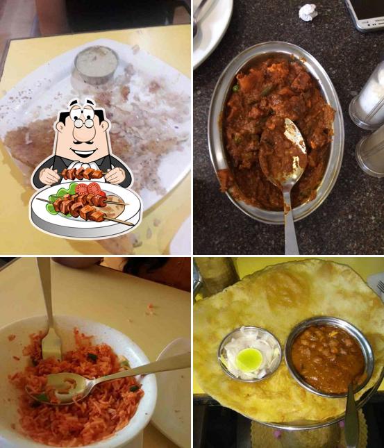Ratnasagar Family Restaurant & Bar
