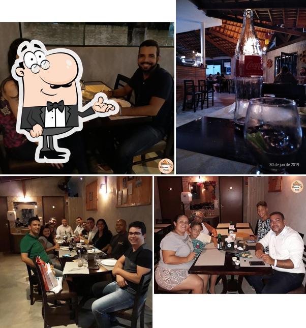 O interior do Donno's Pizza