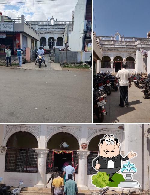Check out how Sri Srikanteshvara Mess looks outside