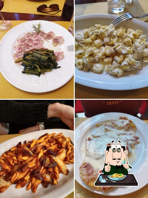 Cibo al Trattoria Antica Ricetta