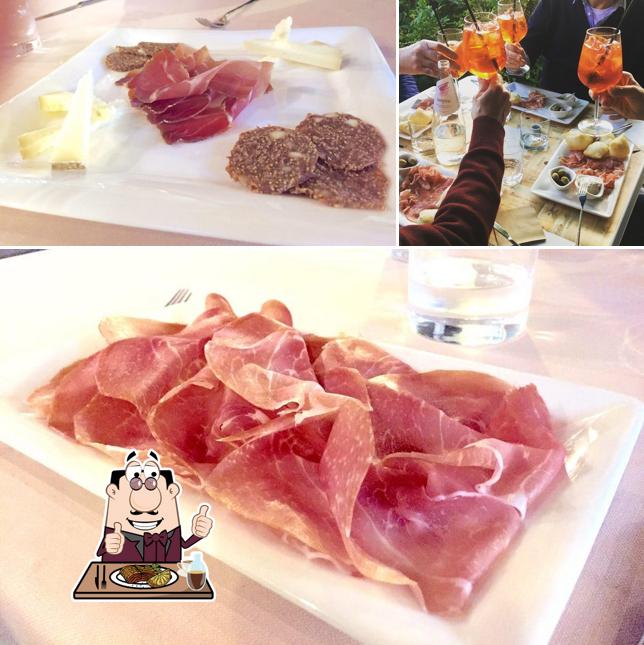 C'è un'ampia gamma di pasti per gli amanti della carne
