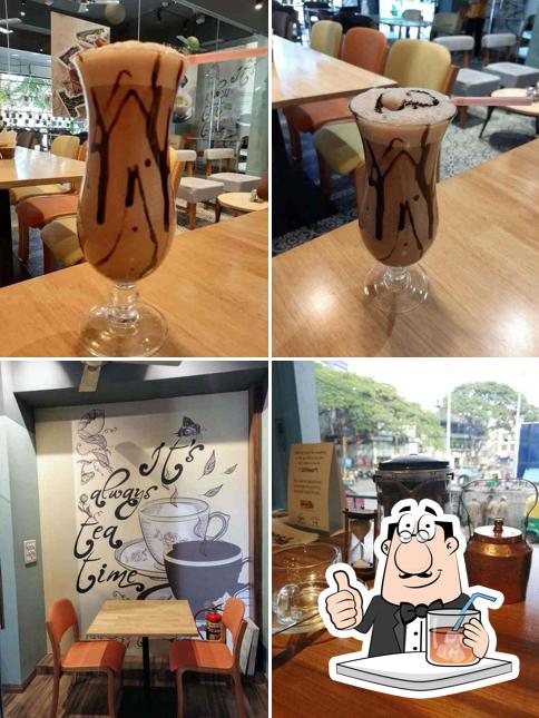 The picture of TEA BAY’s drink and interior