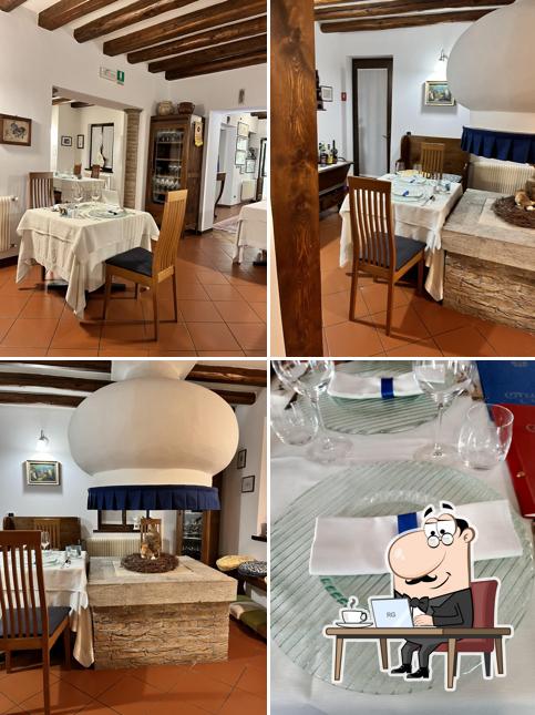 Siediti a un tavolo di Ristorante Al Castello