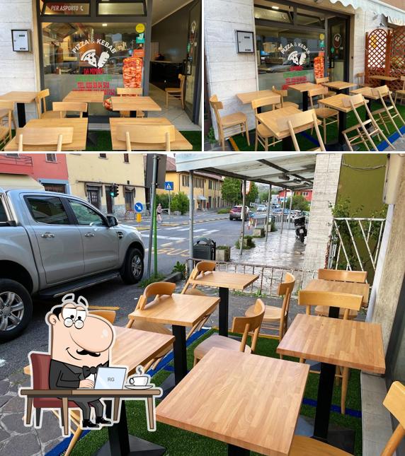 Siediti a un tavolo di Istanbul Curno Kebap