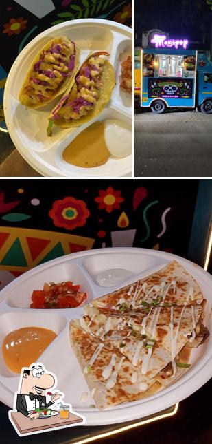 Food at Mexipop Food Truck