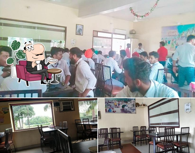 The interior of Sidhu'z Highway Kitchen Best Vegetarian Restaurant, Banquet Hall, Family Dhaba, Kitty And Birthday Parties In Ludhiana