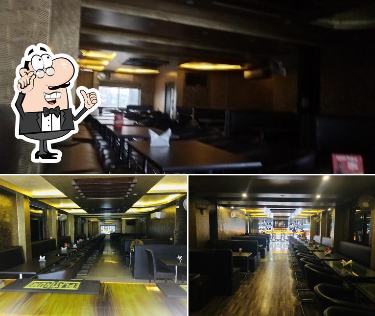 Check out how CHEERS BAR looks inside