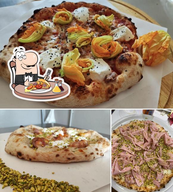 Scegli una pizza a Pizzeria Birikina