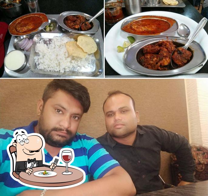 Food at Kalyani Mess