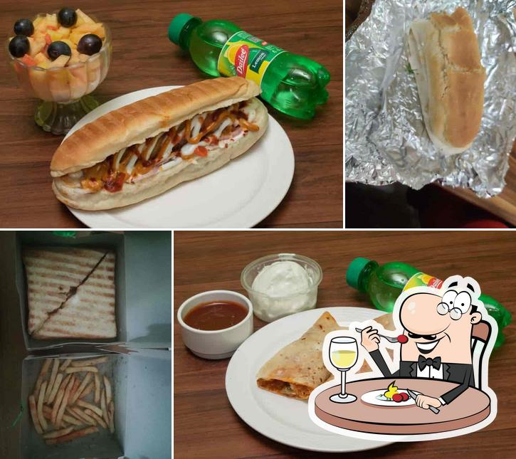 Food at SK Queen Sandwich