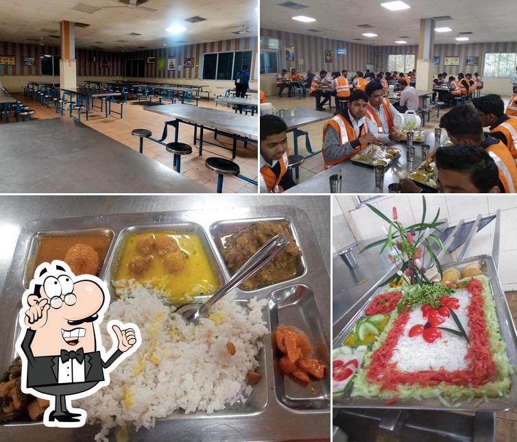 The picture of interior and food at West Plant Canteen Tsl