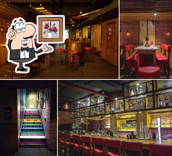 The Drunken Monkey (Soot)