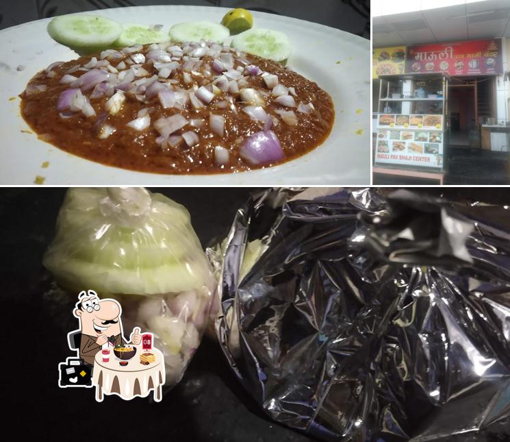 Food at Mauli Pav Bhaji Center