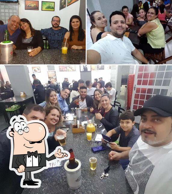 O interior do Benunes Churrascaria & Choperia