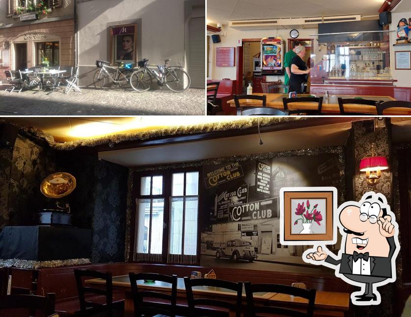 Gli interni di Café La Suisse - Doorzögli