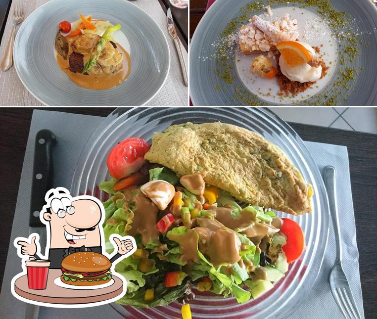 Prenditi un hamburger a Café des amis