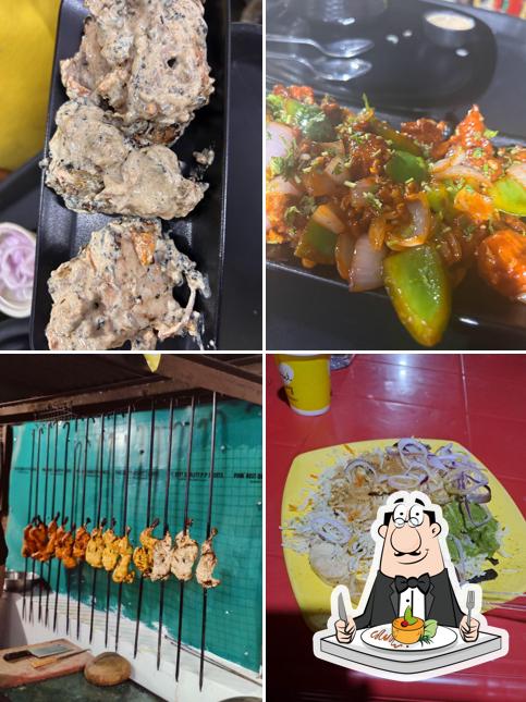 Food at Khanabadosh