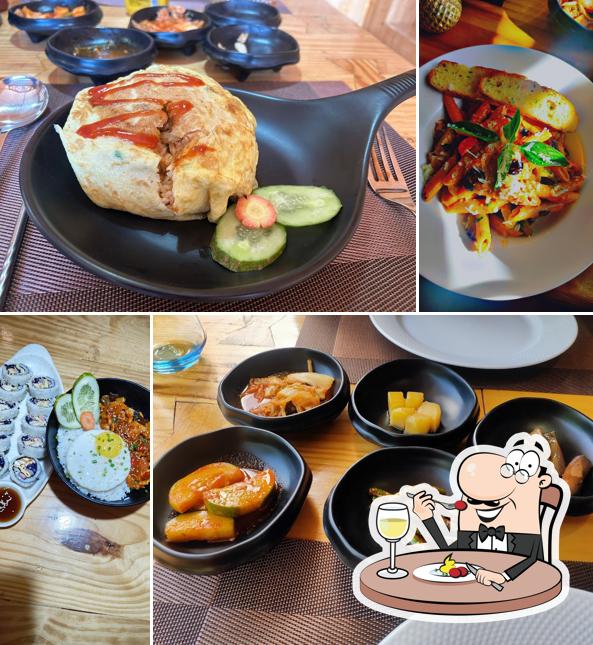 Food at KIM CHI KOREAN CUISINE & CAFE ༼ཀྱིམ༌ཕྱི༌ཀོ༌རི༌ཡའི༌ཟ༌ཁང་།༽