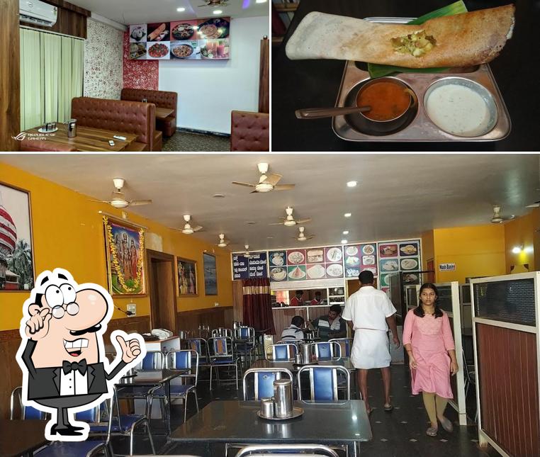 The image of (Pure Veg)’s interior and food