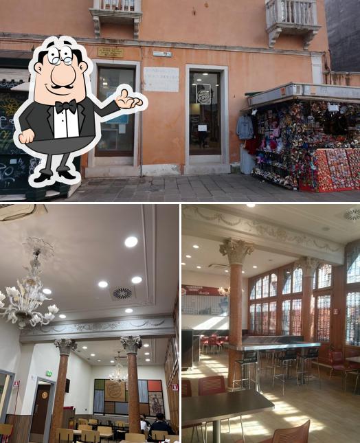 Gli interni di Burger King