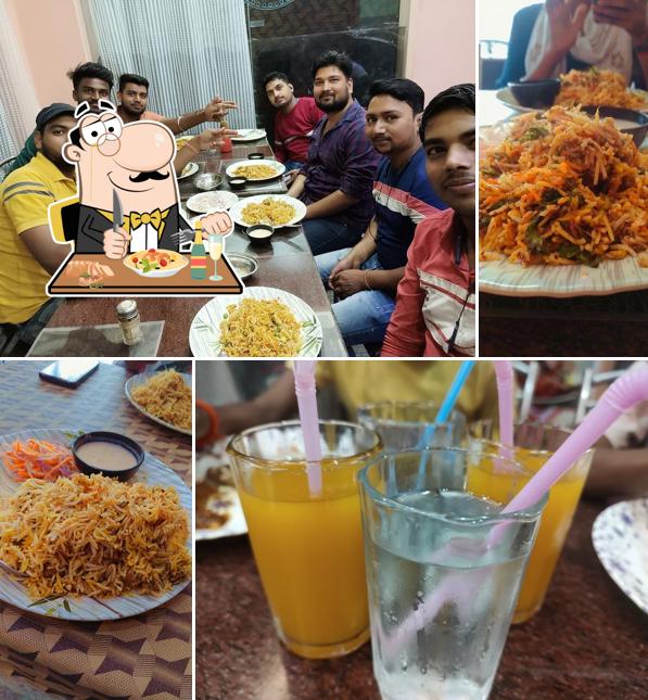 Biryani at HANGOUT CAFE