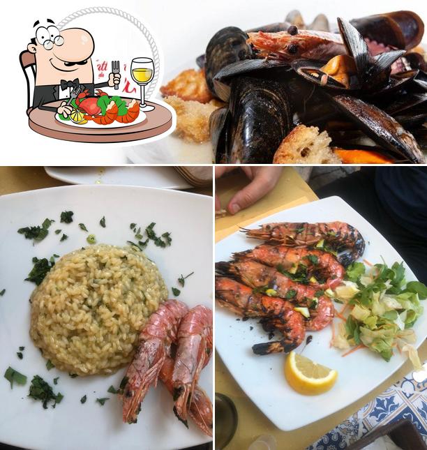 Ordina la cucina di mare a Trattoria da Carmela - Cucina tipica napoletana