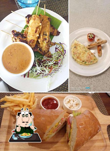 Food at Treehouse at Rhythm Lonavala