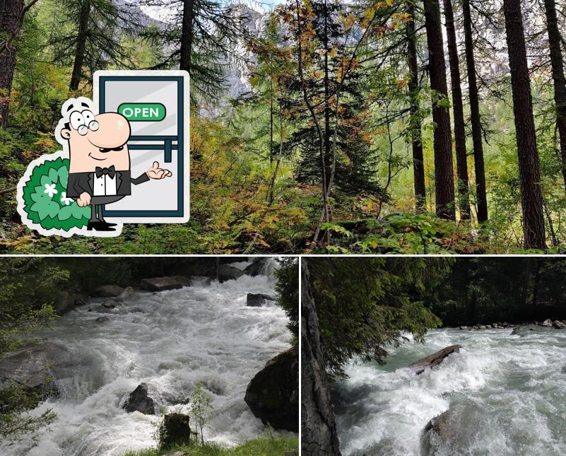 Guarda gli esterni di Ristorante Cascate Nardis