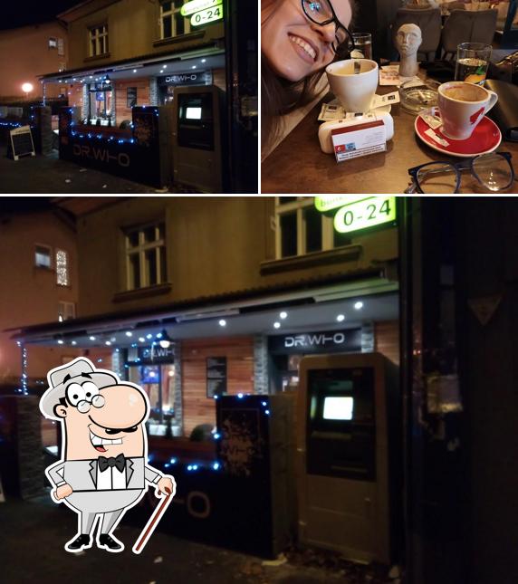 Questa è la immagine che raffigura la esterno e interni di Caffe bar Dr. Who
