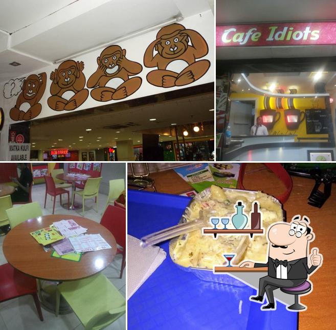 Check out how Cafe Idiots looks inside